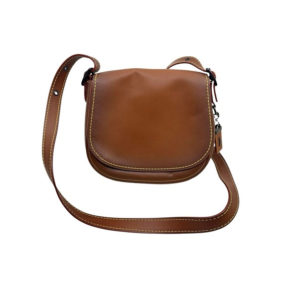 COACH Saddle 23 Crossbody Bag British Tan Glovetanned Leather Adjustable Strap